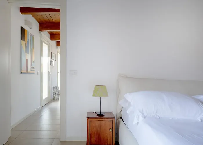 Massari Terrance By Palazzo Zippitelli Apartment