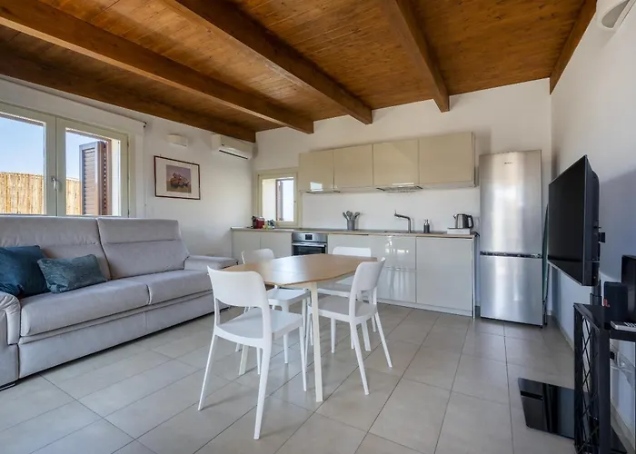 Massari Terrance By Palazzo Zippitelli